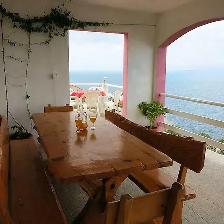 Ivo Holiday home *