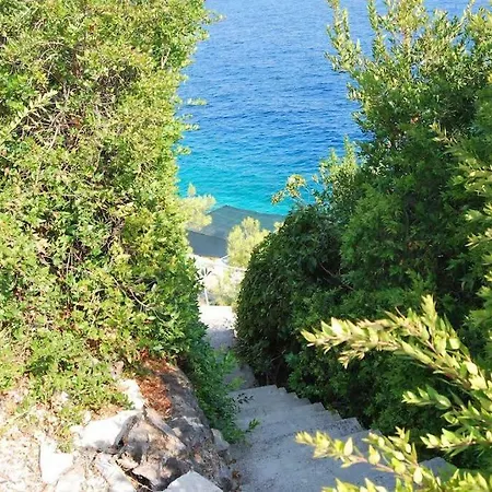 Ivo Holiday home Prigradica
