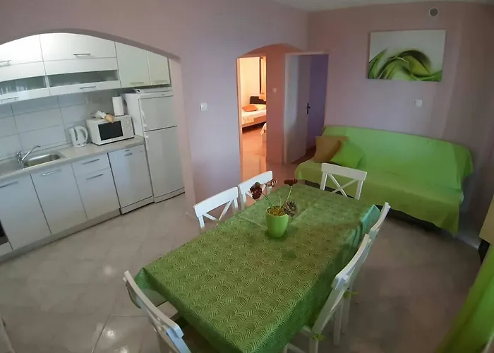 Ivo Holiday home Prigradica